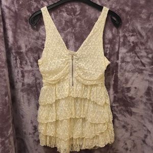Moda International Sleeveless Ruffled Top